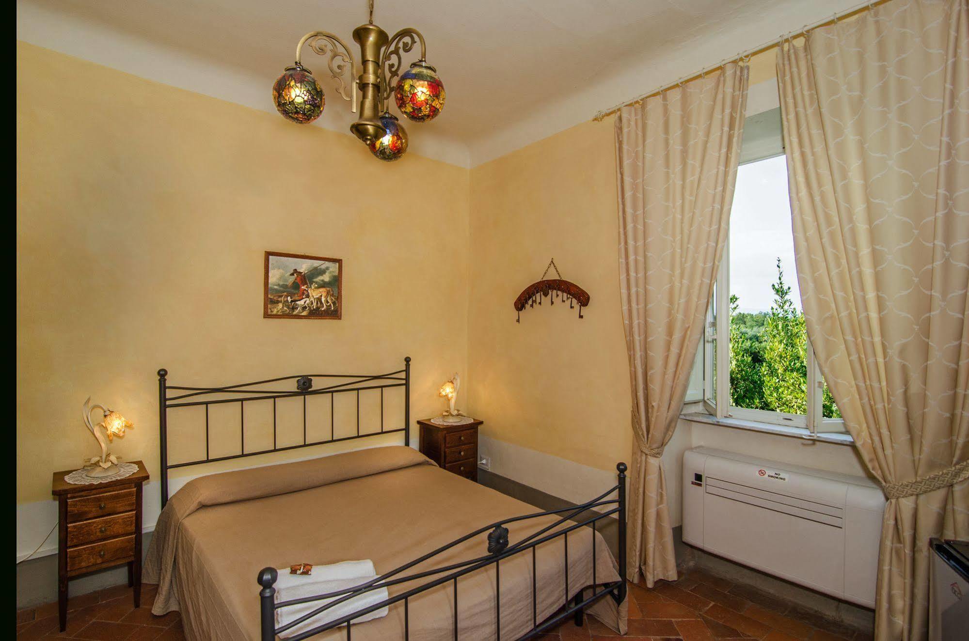 B&B Villa La Perla Лукка Экстерьер фото